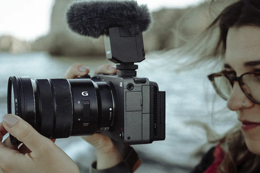  Teja Lisjak holding her Sony FX30 with 18-105mm lens