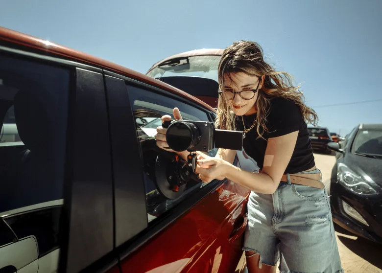 Teja Lisjak holding her sony fx30 with 18-105 lens
